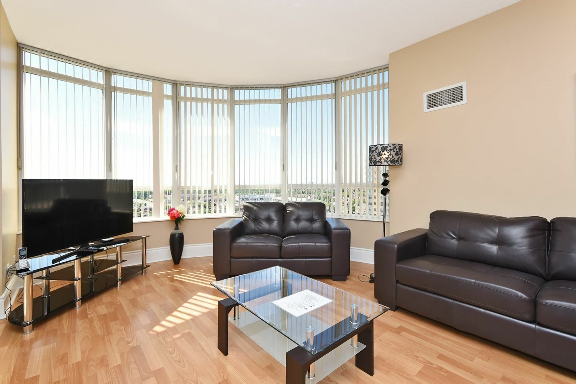 Napa Furnished Rental Apartments Square One Mississauga Exterior foto